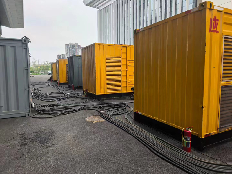 南溪不同季节柴油发电机组保养有哪些注意事项？