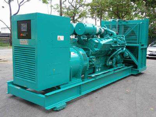南溪如何选择适合 100KW 发电机的电缆长度?