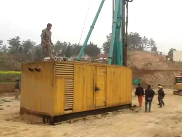 南溪如何判断水冷式机油散热器密封件是否需要更换？